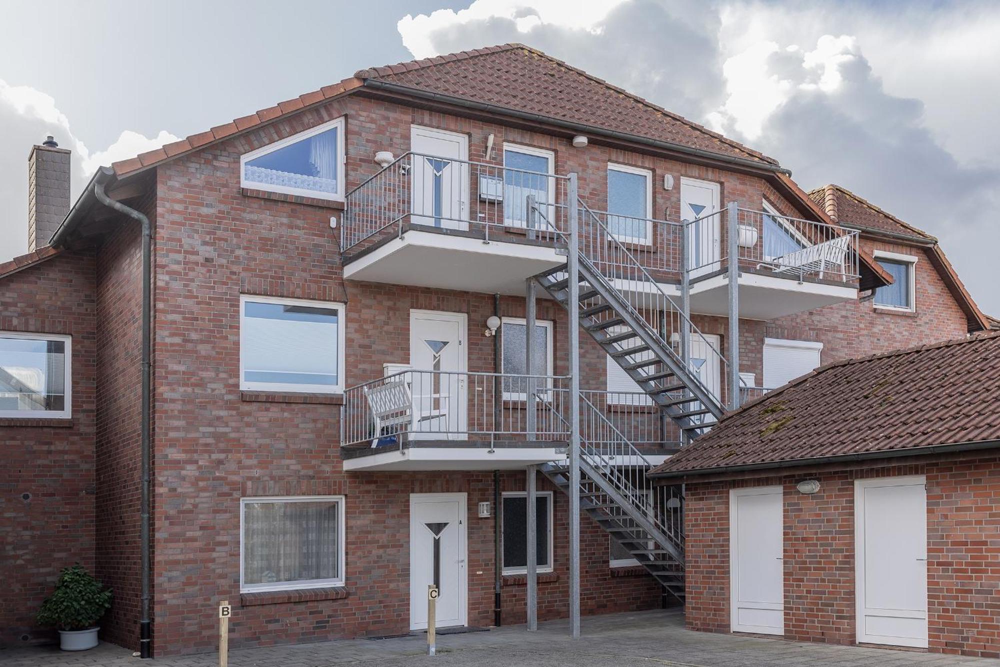 50180... Apartment Harlesiel Exterior photo